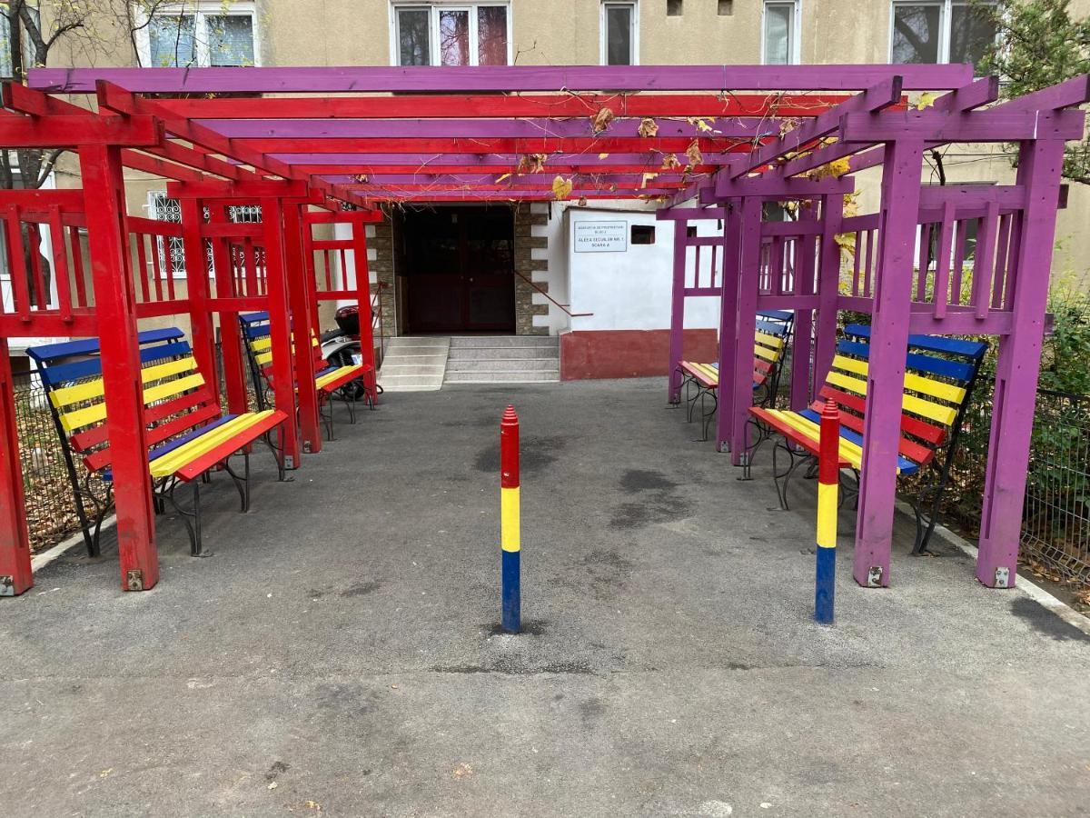 Apartamento Piata Sudului Host Bucarest Exterior foto