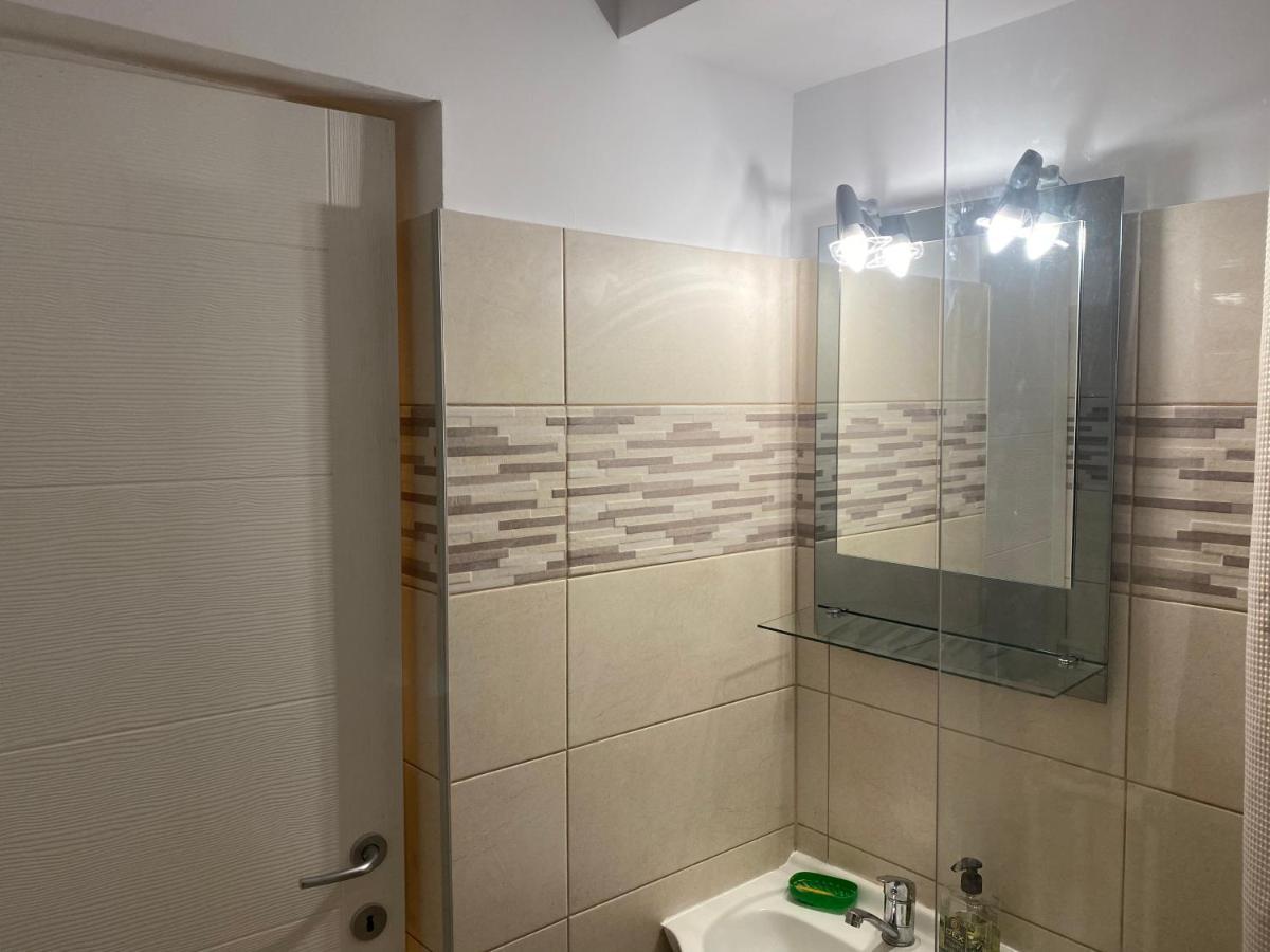 Apartamento Piata Sudului Host Bucarest Exterior foto